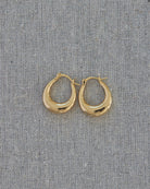 SÍGMA HOOPS (GOLD) - Earrings