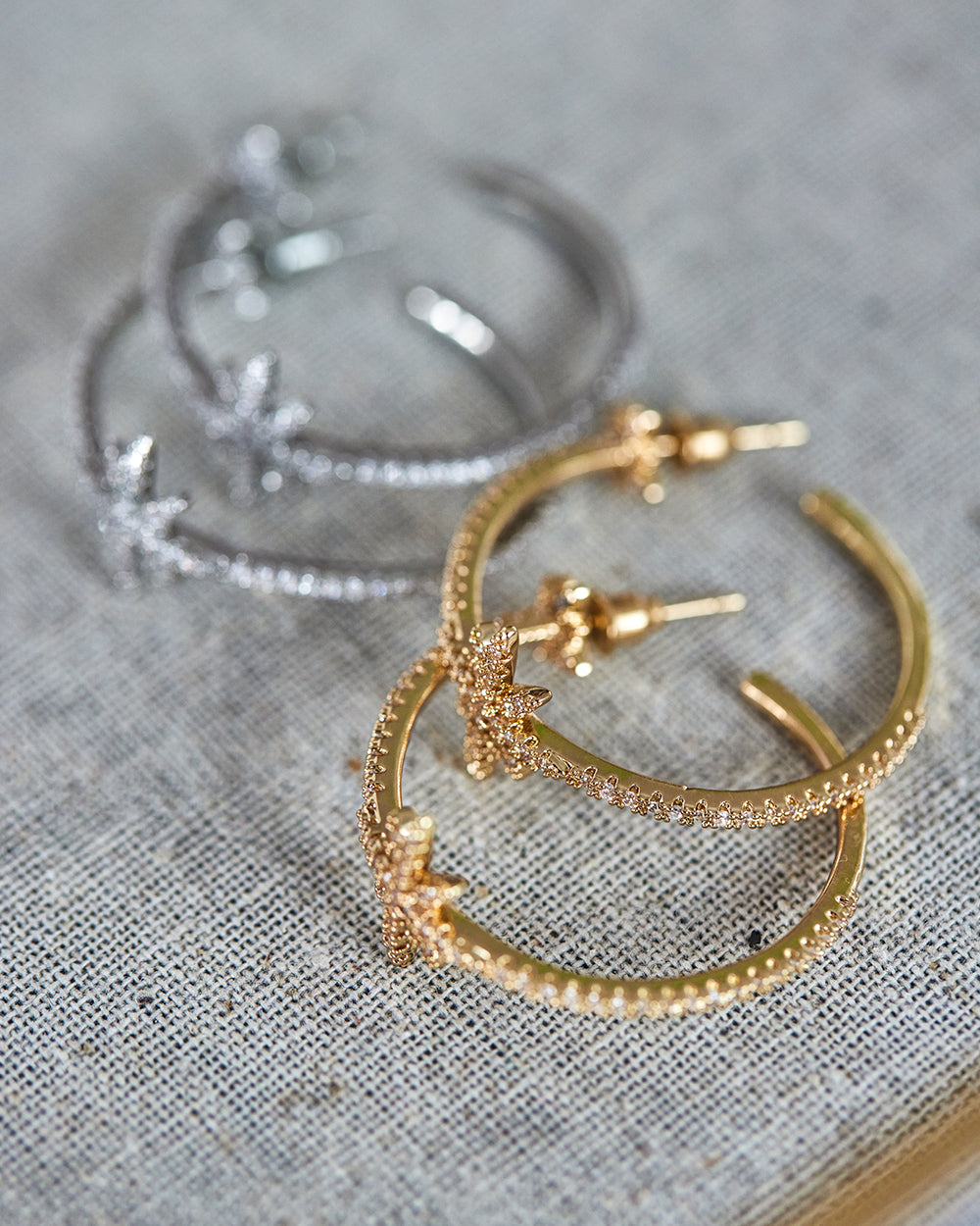CERES HOOPS (GOLD) - Earrings