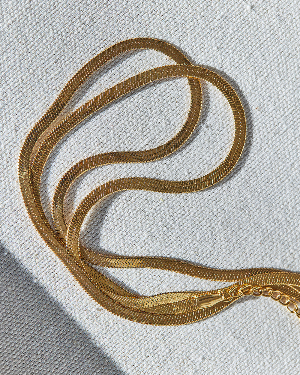HAWKING NECKLACE (GOLD) - 14 in. - Necklaces